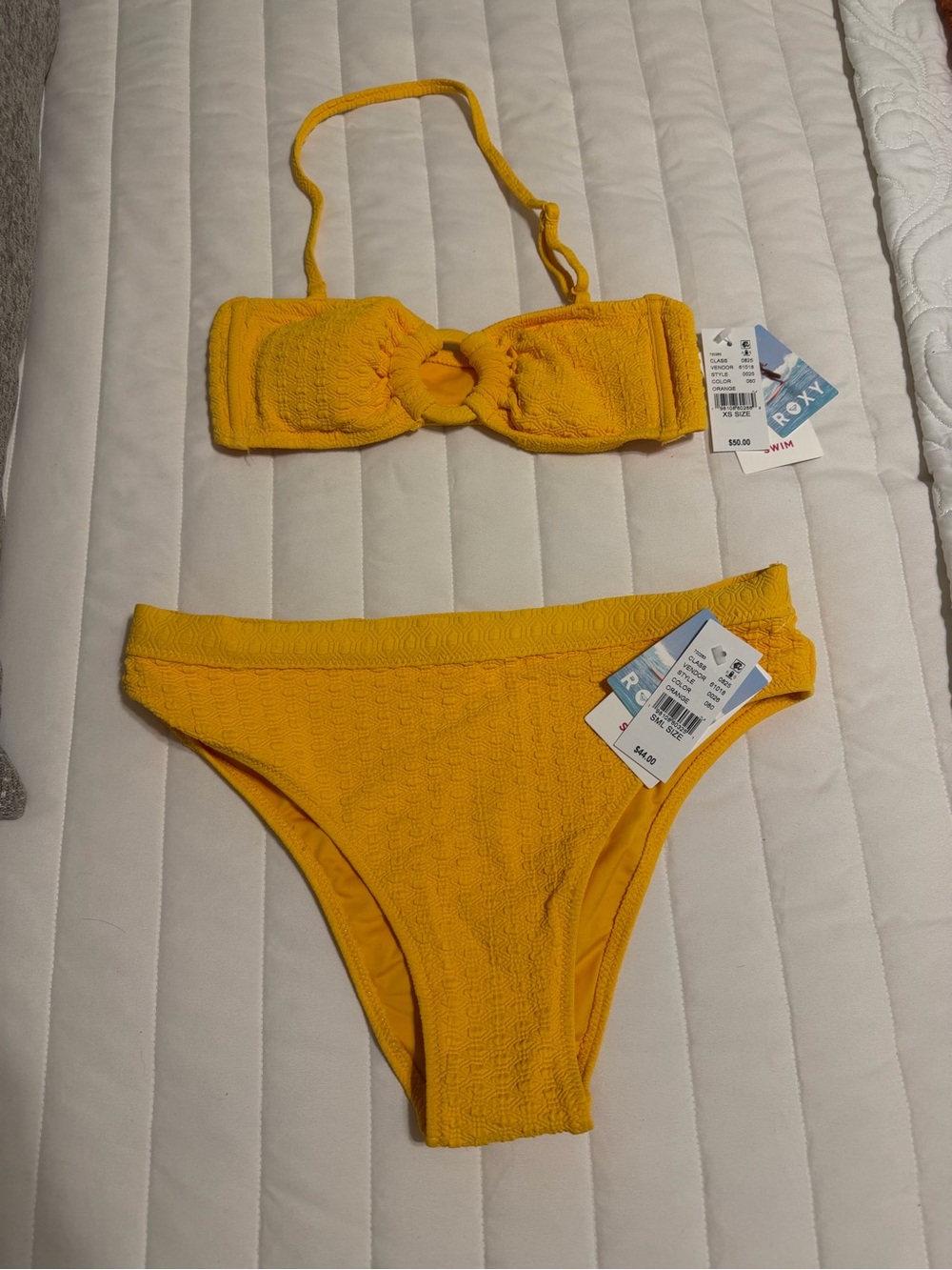 Roxy Yellow Textured Ring-Front Bandeau Bikini
